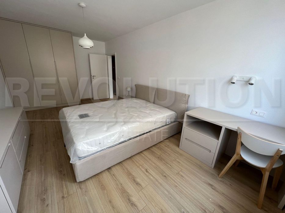 Продава се Двустаен апартамент в София, Гоце Делчев - 90 кв.м за 1697 €/кв.м - Снимка #2