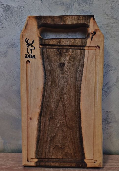 Tocătoare din lemn masiv de nuc