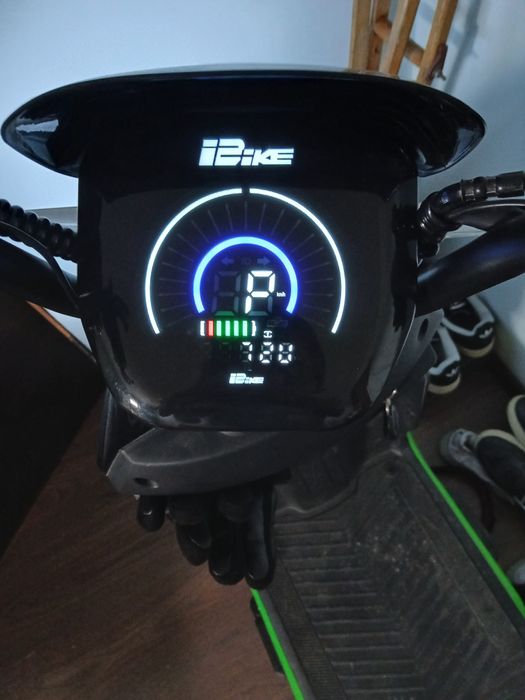 Электро скутер iBake