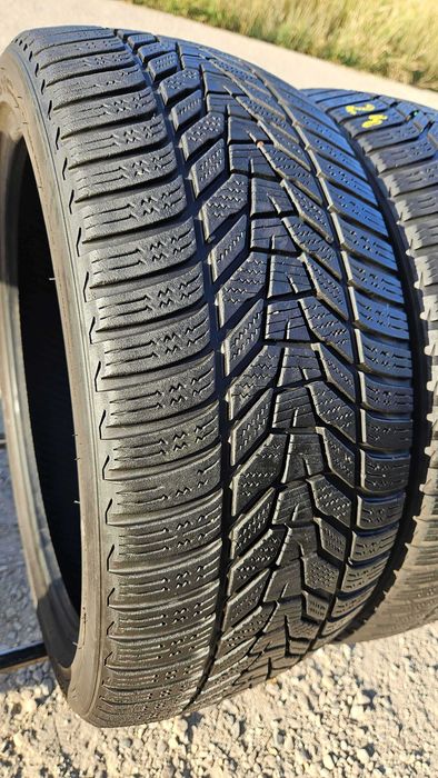 225/40 R18 • Iarna • Hankook Winter I cept evo 3 92V XL | 2 buc | DOT 2024 | Pret/buc