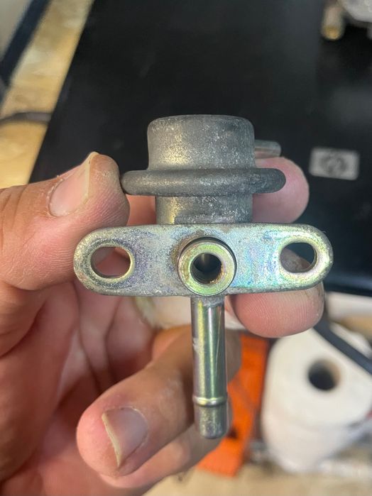 Вакуум регулатор и бобина за Субару Форестър