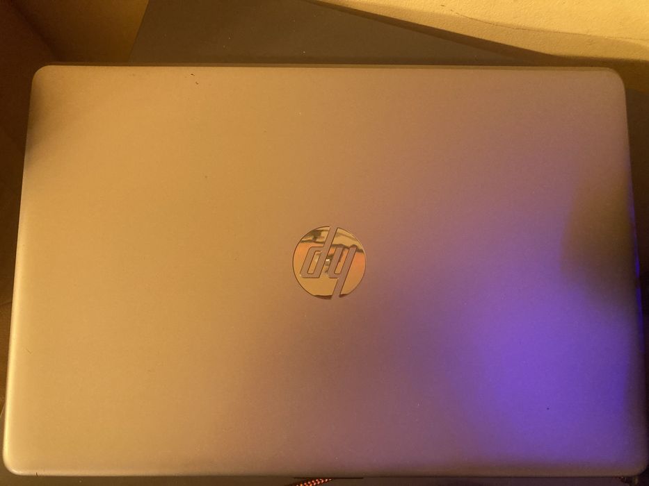 HP лаптоп / 8GB RAM / SSD / Intel Core / Отлично състояние