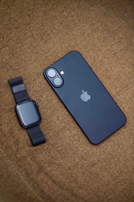 Phone 16 Plus + Apple Watch 8 45MM Stainless LTE