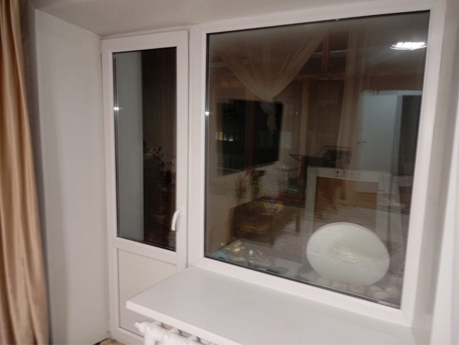 Продам пластиковые  окна