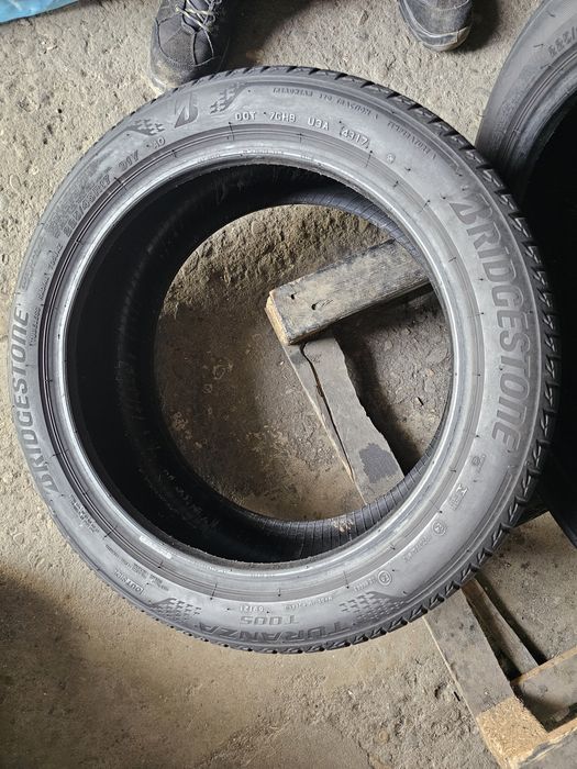 2 anvelope vara 225 45 17 Bridgestone