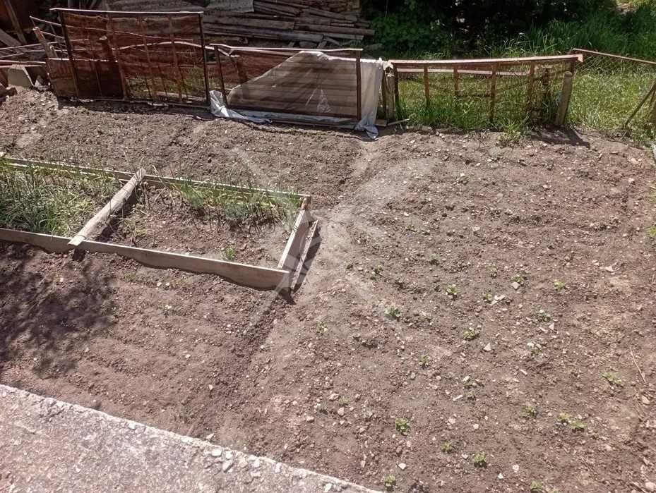 Продава се Парцел в с. Момчиловци, Област Смолян - 450 кв.м за 23 €/кв.м - Снимка #2