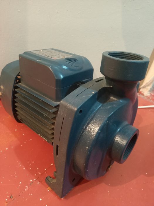 Водяной насос Pebrolla Италия.