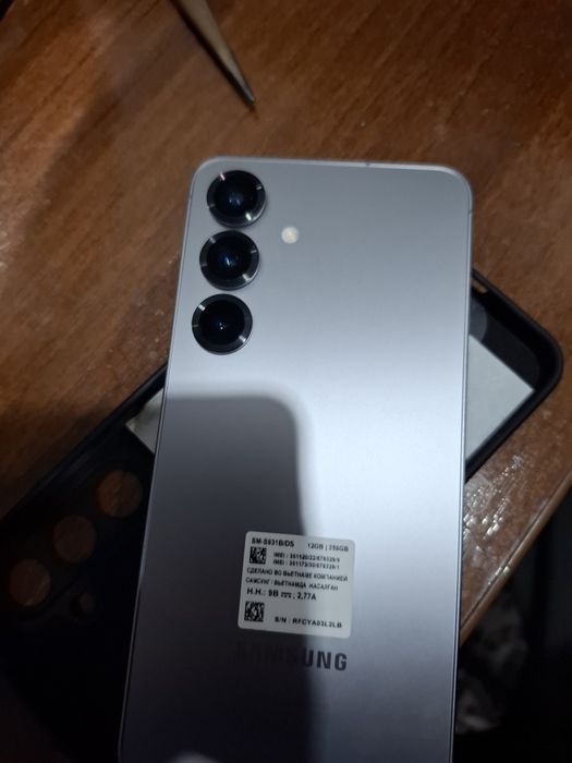 Samsung galaxy s25 12/256