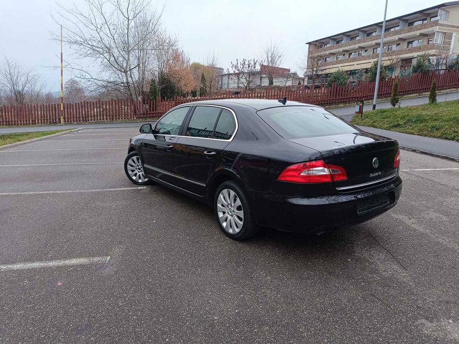 Skoda Superb / 1.6 tdi / 2013 / euro5 / navi / piele / xenon / full
