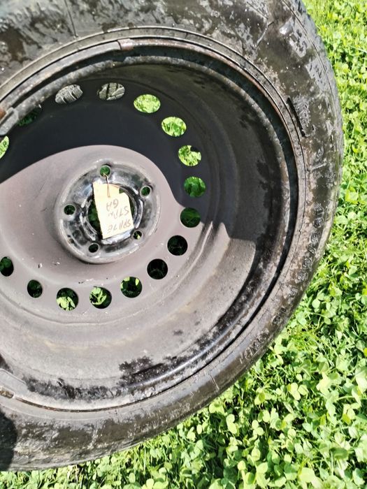 Vând 4 roti de renou Megan an fab 2012,