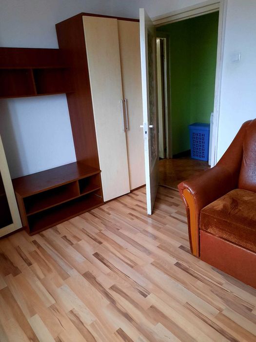 Inchiriez apartament 2 camere