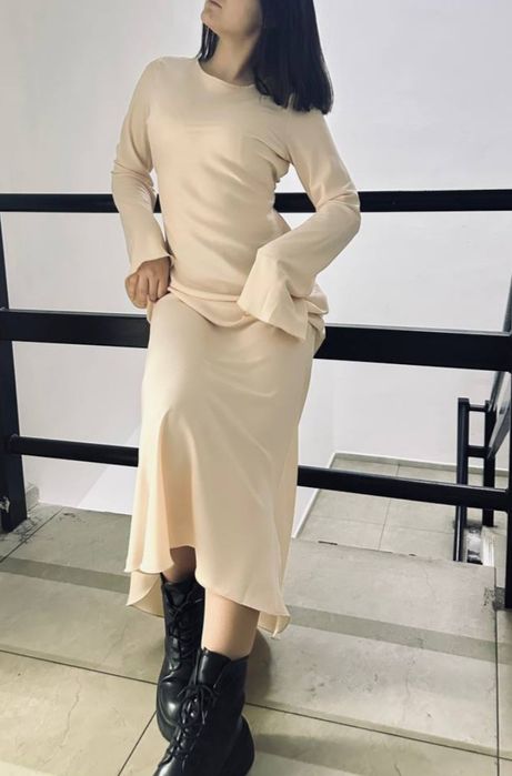 Продам платья 44 размера