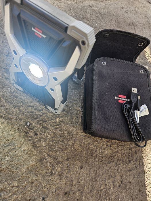 Brennenstuhl  Rufus 3010 MA Proiector/ Boxa Bluetooth