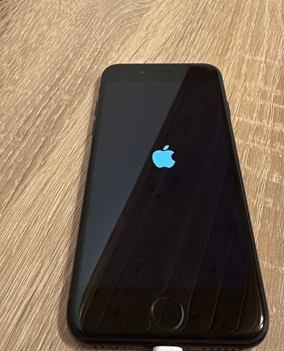 iPhone 7 изряден