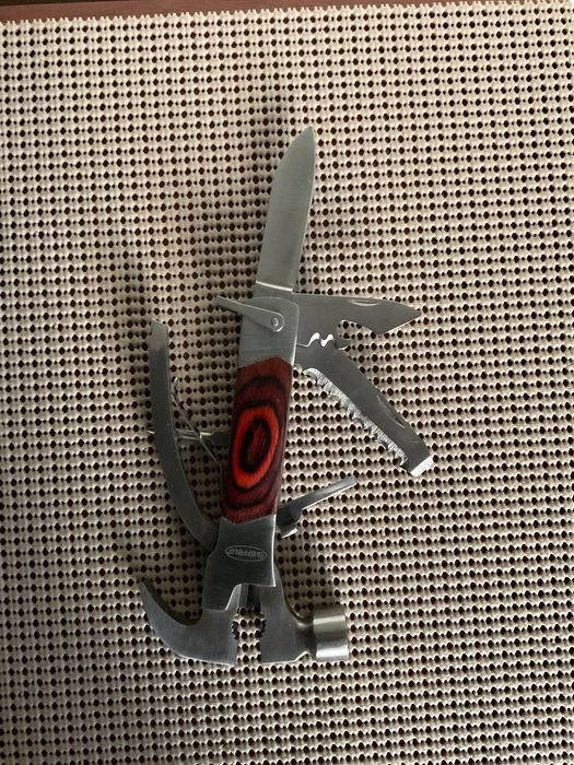 Многофункциональный инструмент Sheffield