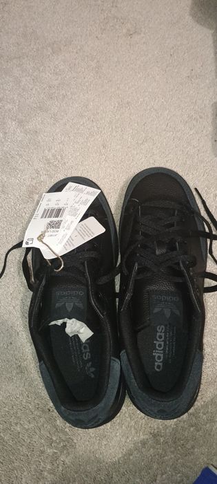 Adidas Кецове Rod Laver 40 номер