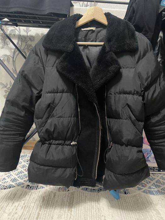 Продам куртку. красивая .удобная. модная .