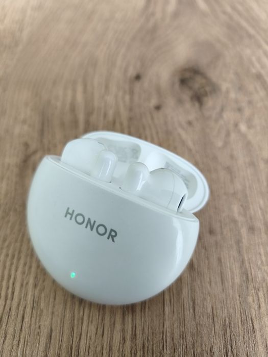 Honor Magic 5 Lite 5G комплект