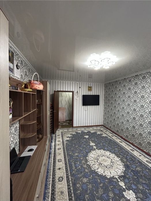 Продам Горького 71