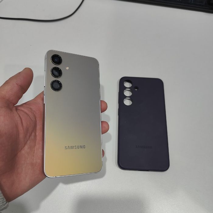 Samung S24 5G Телефон