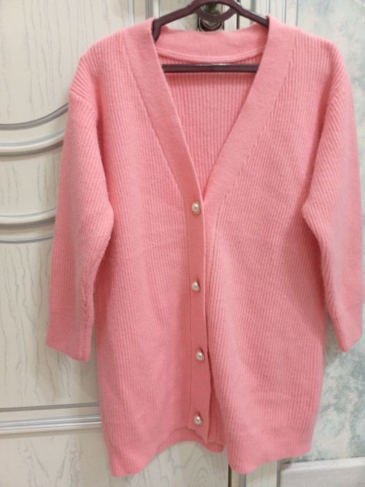 Кардиган розового цвета