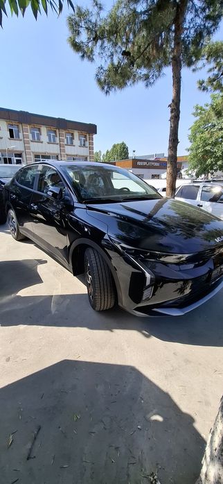 Kia K3 Prestige 1.6  срочно