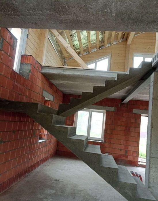 монолитные лестницы, монолитные  лестницы дом