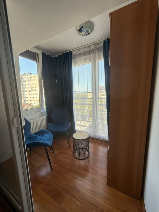 Caut colega de apartament