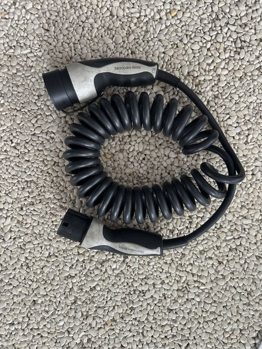 Кабел за зарядно устройство Mercedes