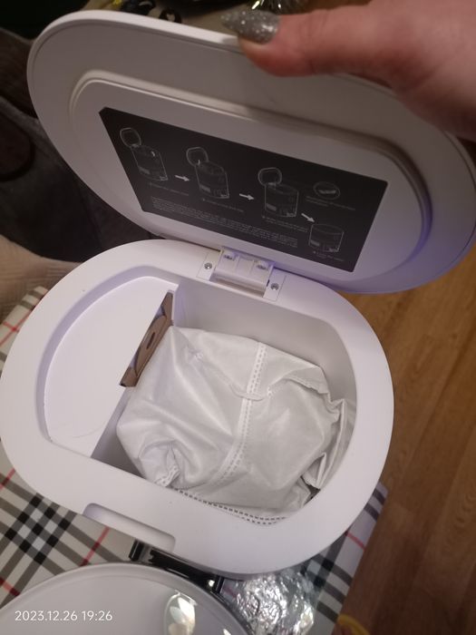 Продам робот пылесос