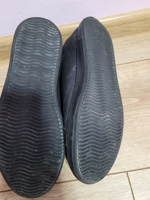 Adidasi baieti/barbati , mar 39