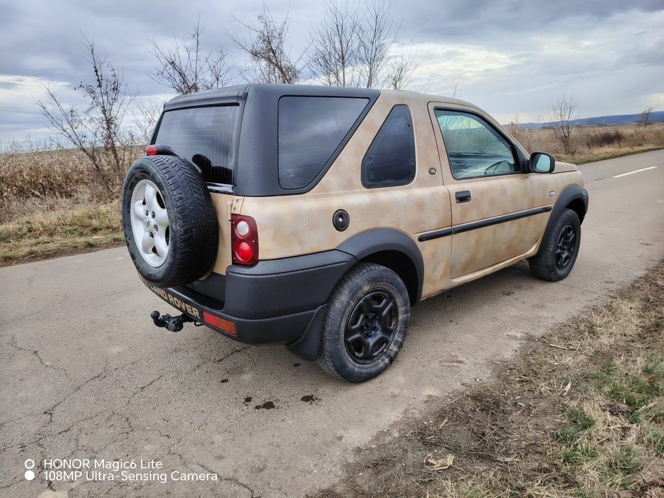 Land rover fereelander 1