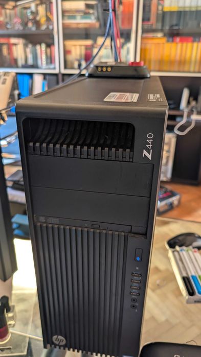 Професионална работна станция HP Z440 | Xeon E5-2695 v4 (18 ядра / 36 нишки) | 32GB RAM DDR4 | GTX 1050 Ti | 1.25TB NVMe SSD