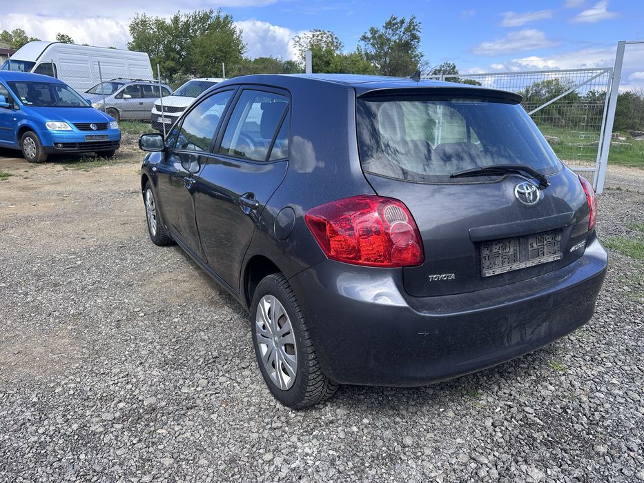 Тойота Аурис / Toyota Auris 1.4 На части
