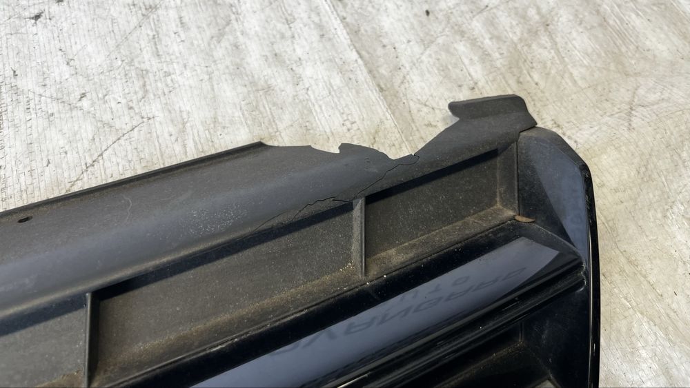 2 броя Решетка VW Golf 7 face