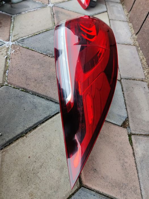 Stop Tripla LED dreapta Lampa aripa spate Mercedes Benz GLE class W167 FACELIFT 2018-2023 Cod A1679063204