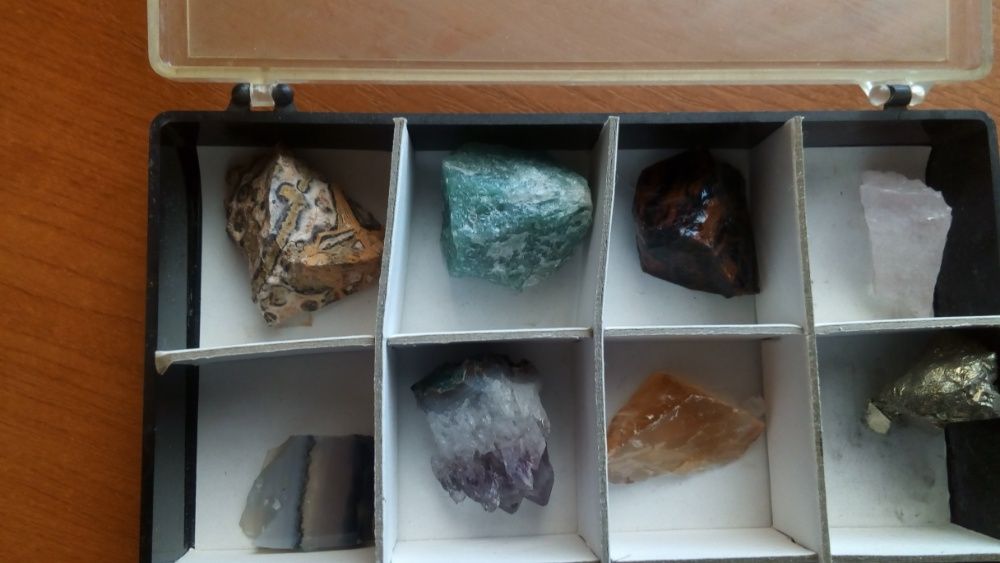 скъпоценни камани 2 комплекта