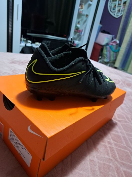 Бутонки NIKE  оригинални и Адидас