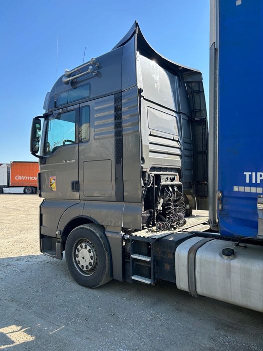 DAF XF460 / MAN TGX 18.480