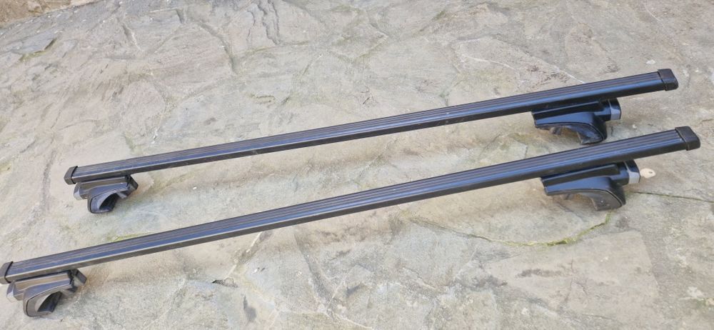 Bare transversale THULE   G30 cx3 astra zafira passat b6 b7 b8 variant