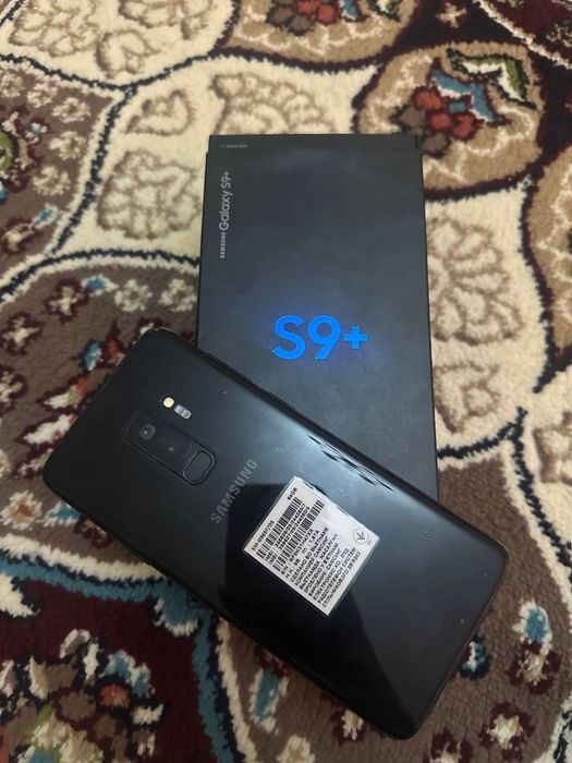 Sotiladi xolati yaxshi S9+