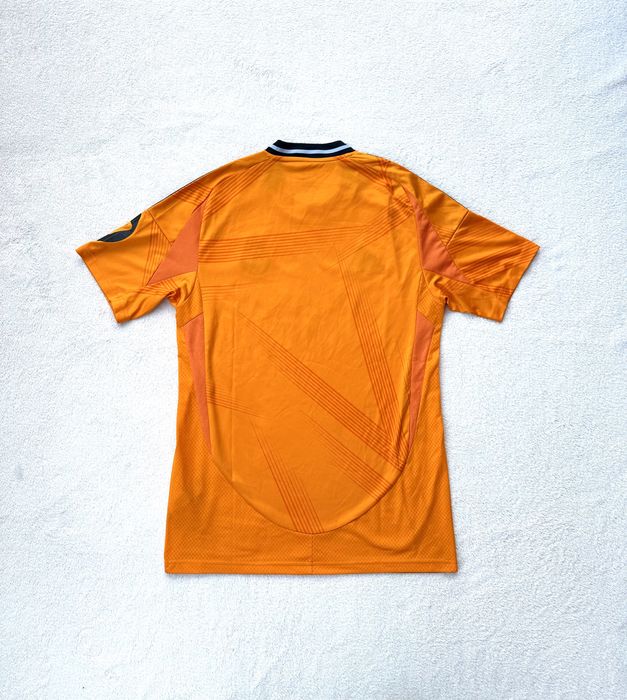 Мъжка футболна тениска Adidas Real Madrid - размер S, КАТО НОВА