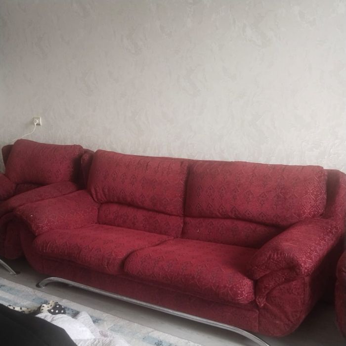 Продам диван раскладной СРОЧНО!