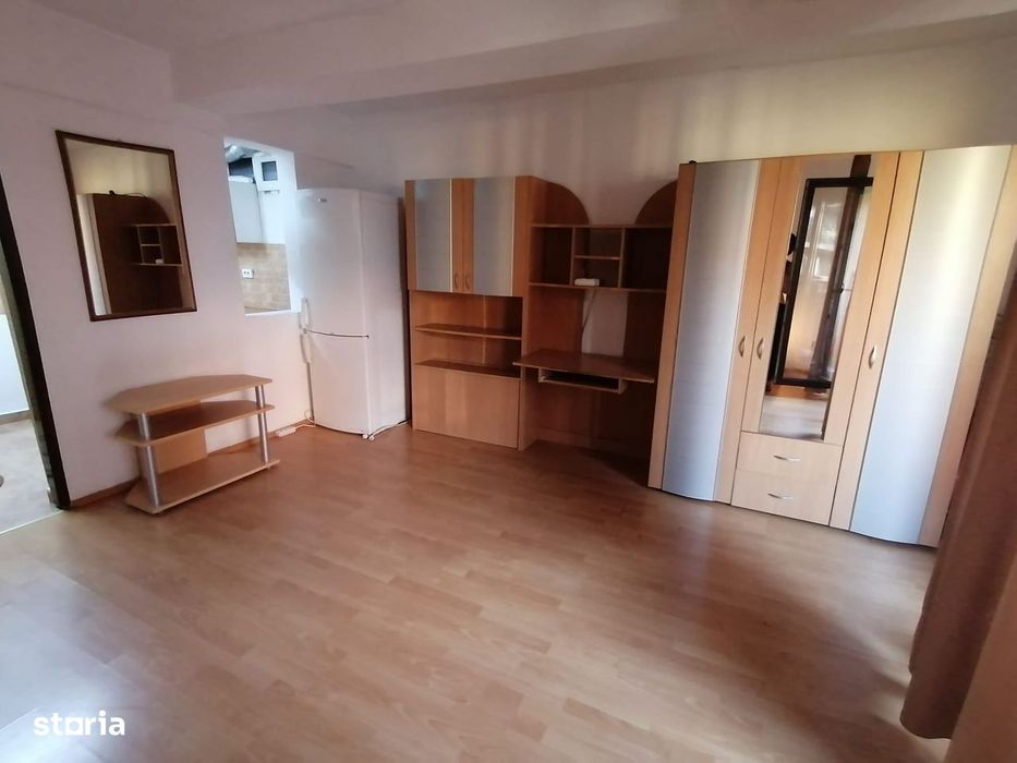 Garsoniera de inchiriat str Teodor Mihali