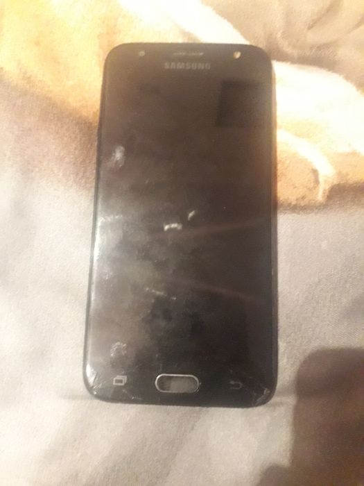 Продам срочно два  Самсунг j3