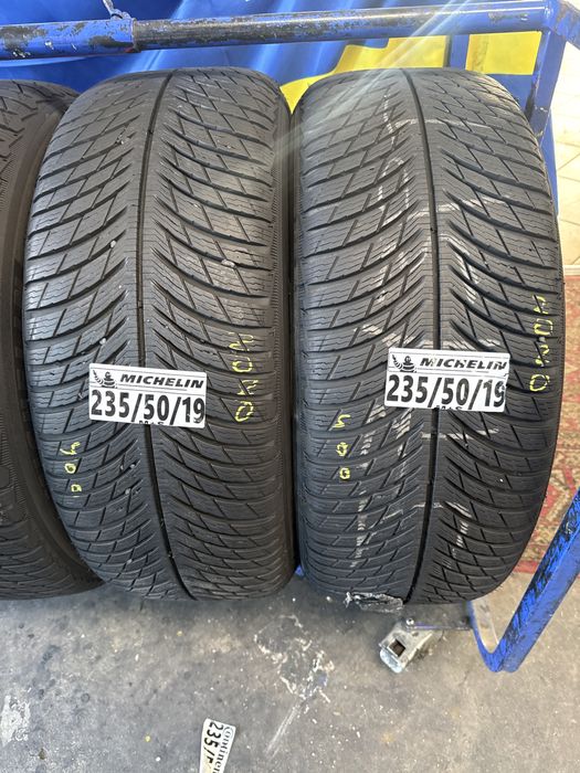 235/50/19 Michelin M+S