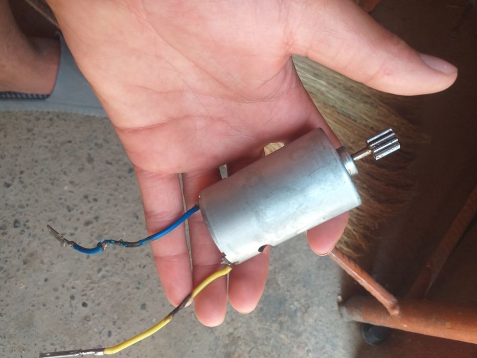 Продается очень мощный моторчик