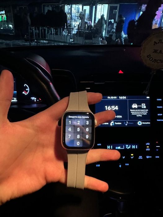Айфон apple watch se продам