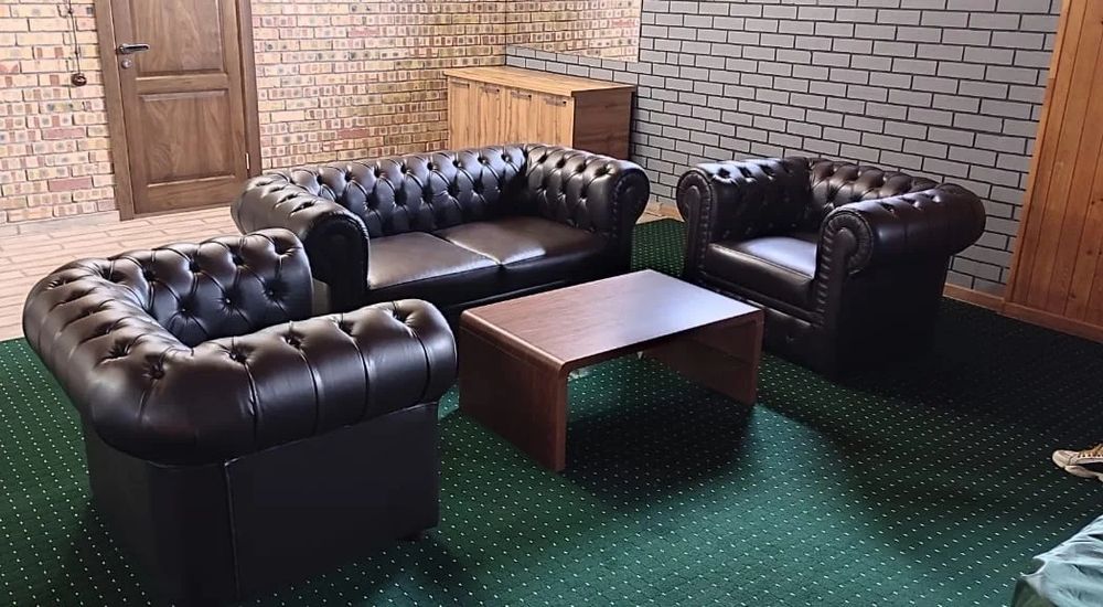 Диваны для кафе баров и ресторанов