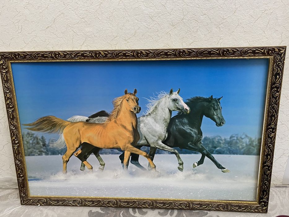 Картина в рамке